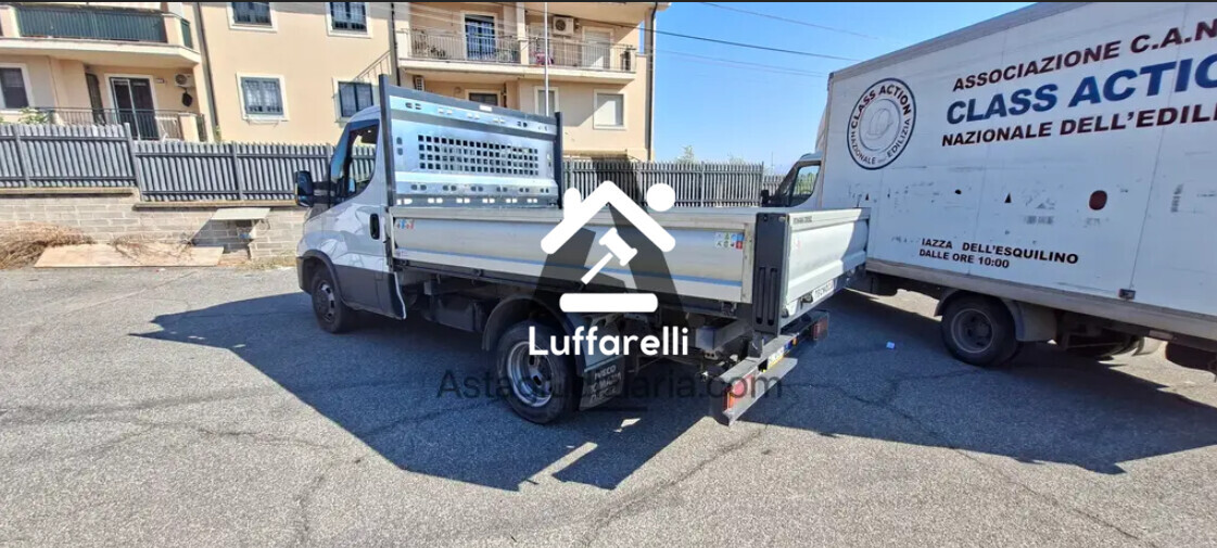 Automezzi Commerciali — foto 4