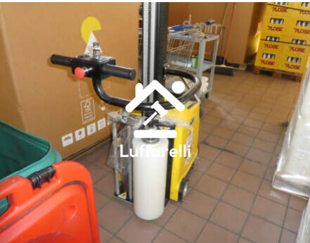 Macchine Ed Attrezzature Per LUfficio — foto 2