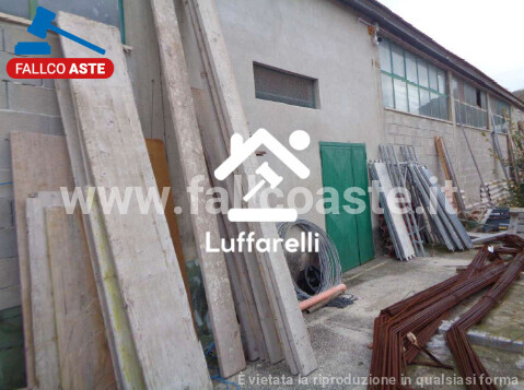 Attrezzature Varie – mobili archivio, attrezzature ufficio e materiale informatico… — foto 8