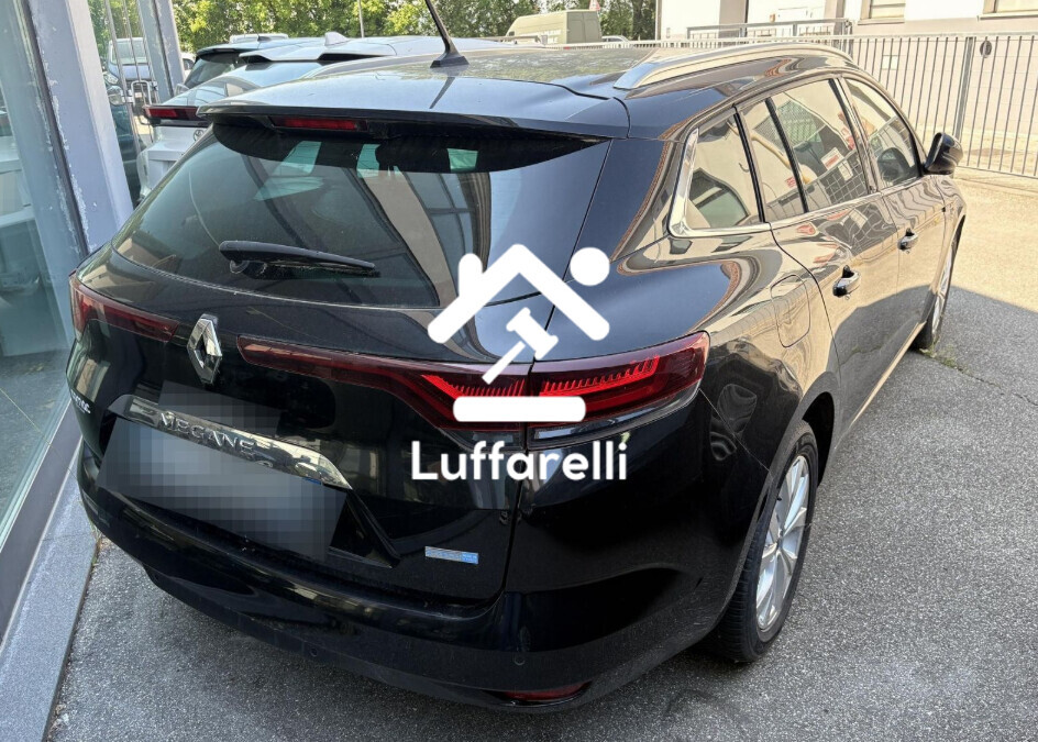 Autovetture – Auto RENAULT mod. MEGANE E-TECH PLUG-IN HYBRID, EURO 6… — foto 4