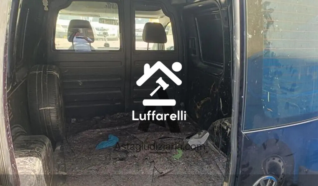 Automezzi Commerciali – Autocarro Volkswagen Caddy targato FA339KF, immatricolato il… — foto 5