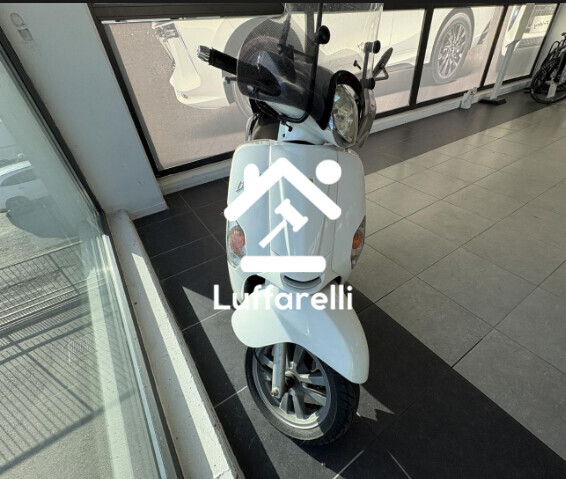 Motoveicolo O Ciclomotore – Motociclo KYMCO mod. LIKE 200 anno: 2011 km riferiti e non… — foto 3