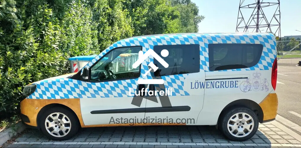 Autovetture – AUTOCARRO FIAT DOBLO', TARGATO FY251XL, N.TELAIO… — foto 2