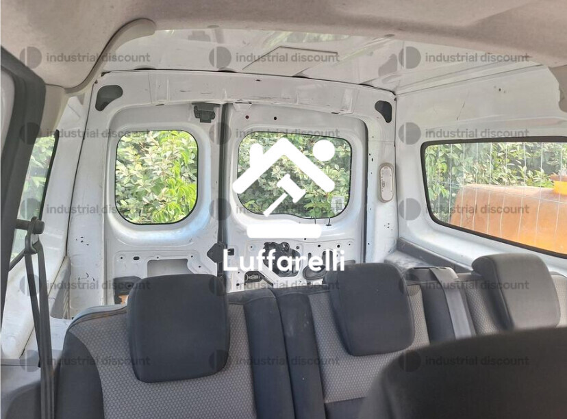 Veicoli – Autocarro Renault Kangoo — foto 5