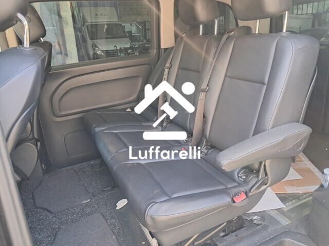 Autovetture – Autocarro Mercedes Vito tg. FE277FS, 5 posti, immatr… — foto 4
