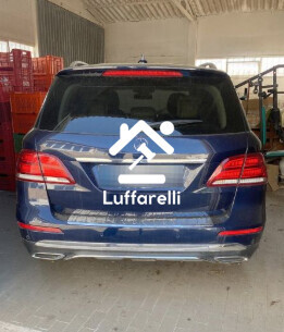 Automezzi Commerciali – Auto, - Mercedes GLE e furgone Volkswagen — foto 3