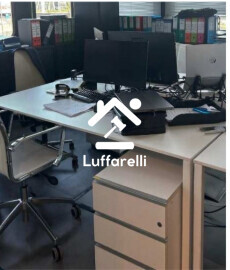 Arredi Da Ufficio E Varie – Lotto a corpo di arredi ufficio e attrezzature complementari — foto 3