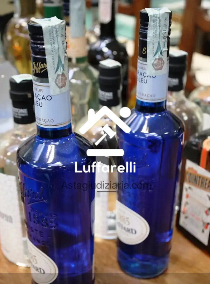Merce Deperibile – n° 51 bottiglie di liquori — foto 3
