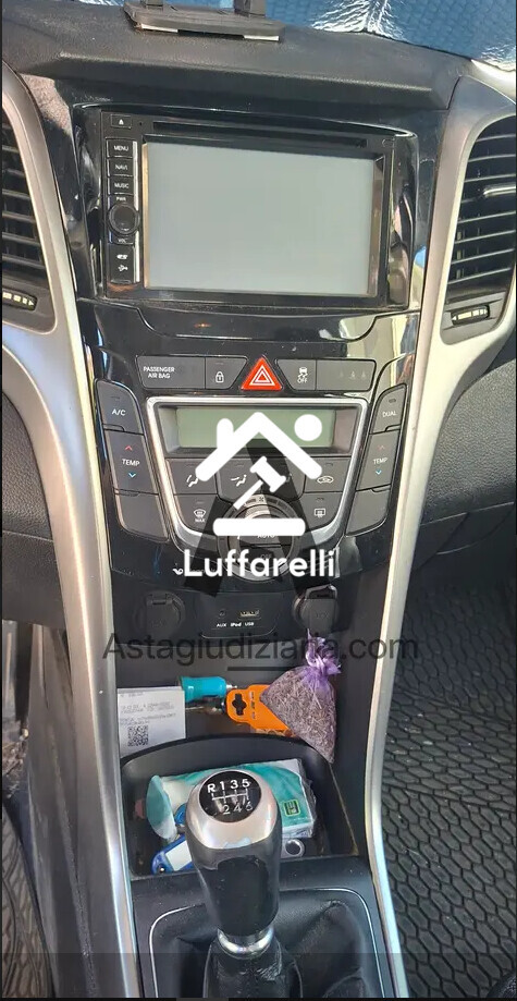Autovetture – ID. 9 :- AUTOVETTURA HYNDAI TG. EN347FC, ANNO 2012, CIL. 1582… — foto 6