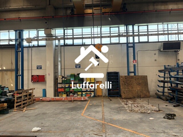 Attrezzature Industriali – Muletto Cesab, compressore Atlas, macchinario Pagnoni… — foto 6