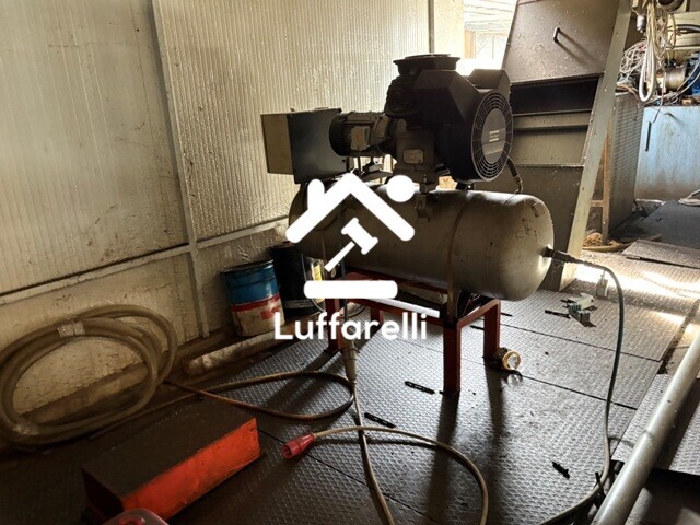 Attrezzature Industriali – Muletto Cesab, compressore Atlas, macchinario Pagnoni… — foto 4