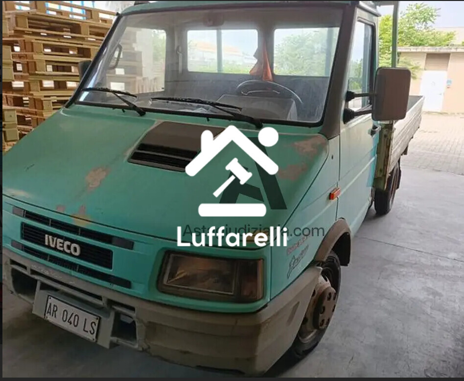 Automezzi Commerciali – Autocarro Iveco Daily targato AR040LB, immatricolato nel 1997… — foto 2