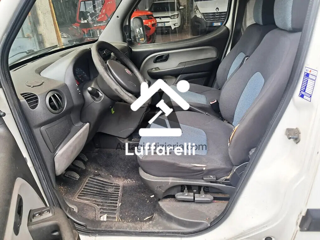 Autovetture – Autocarro Fiat Doblò tg. DV455AB, immatr. 16/01/2009, kw 88… — foto 6