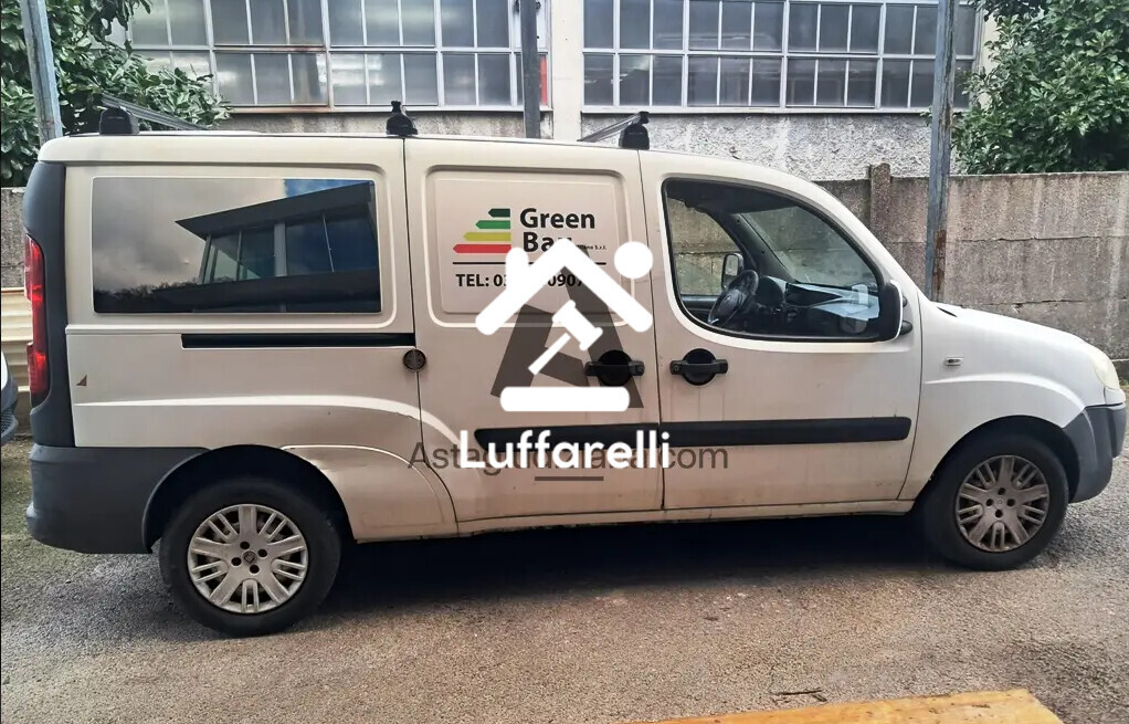 Autovetture – Autocarro Fiat Doblò tg. DV455AB, immatr. 16/01/2009, kw 88… — foto 3