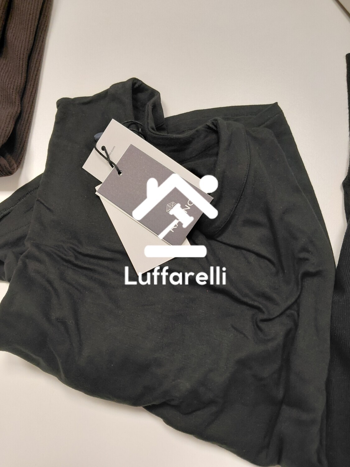 Abbigliamento E Calzature – LOTTO COMPOSTO DA ARTICOLI VARI — foto 2