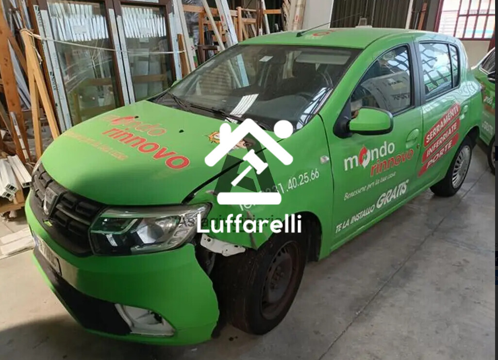 Automezzi Commerciali – Autocarro Dacia Sandero targato FR788XG, immatricolato il… — foto 2