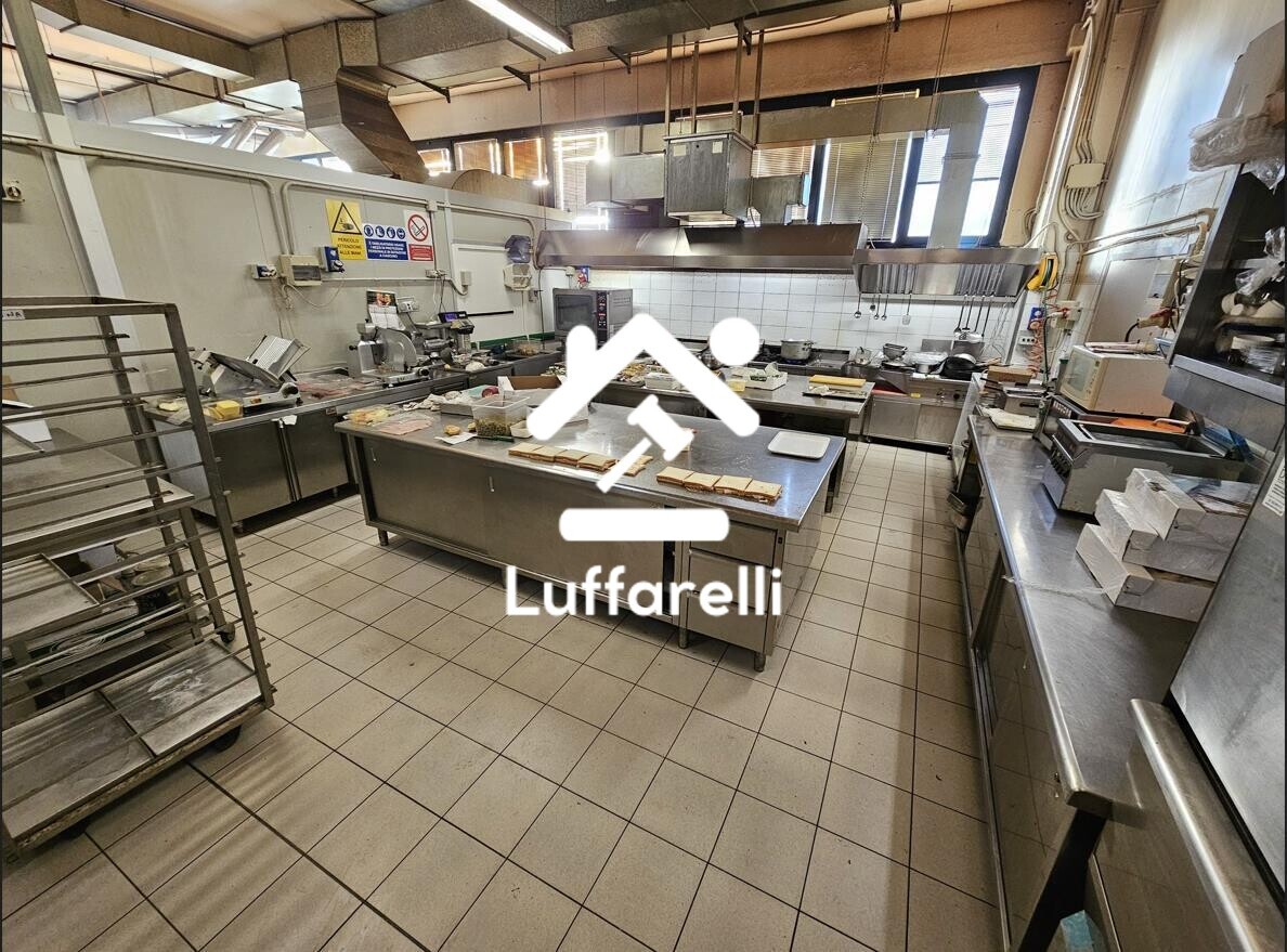 Macchinari Per L'Industria Alimentare E Conserviera – Macchinari e attrezzature impiegati per la produzione di… — foto 2
