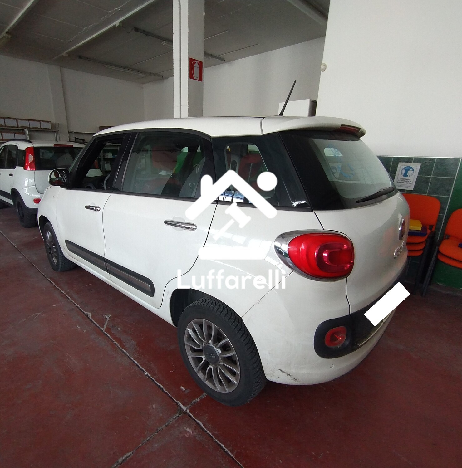 Autovetture – Autovettura FIAT 500L, targata ET177SH, anno prima… — foto 4