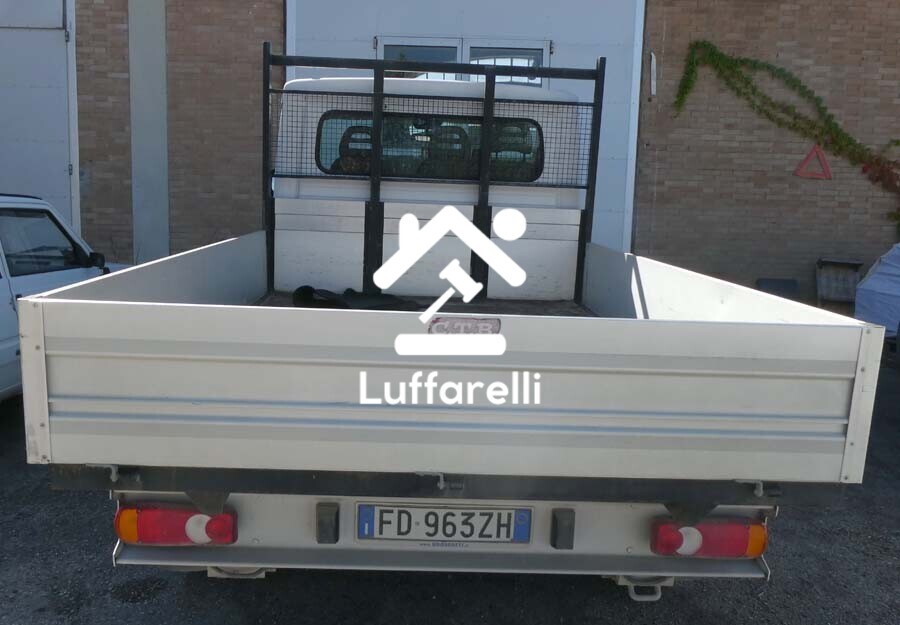 Automezzi Commerciali – Lotto 3) Autocarro Fiat Ducato targato FD 963 ZH immatricolato… — foto 3