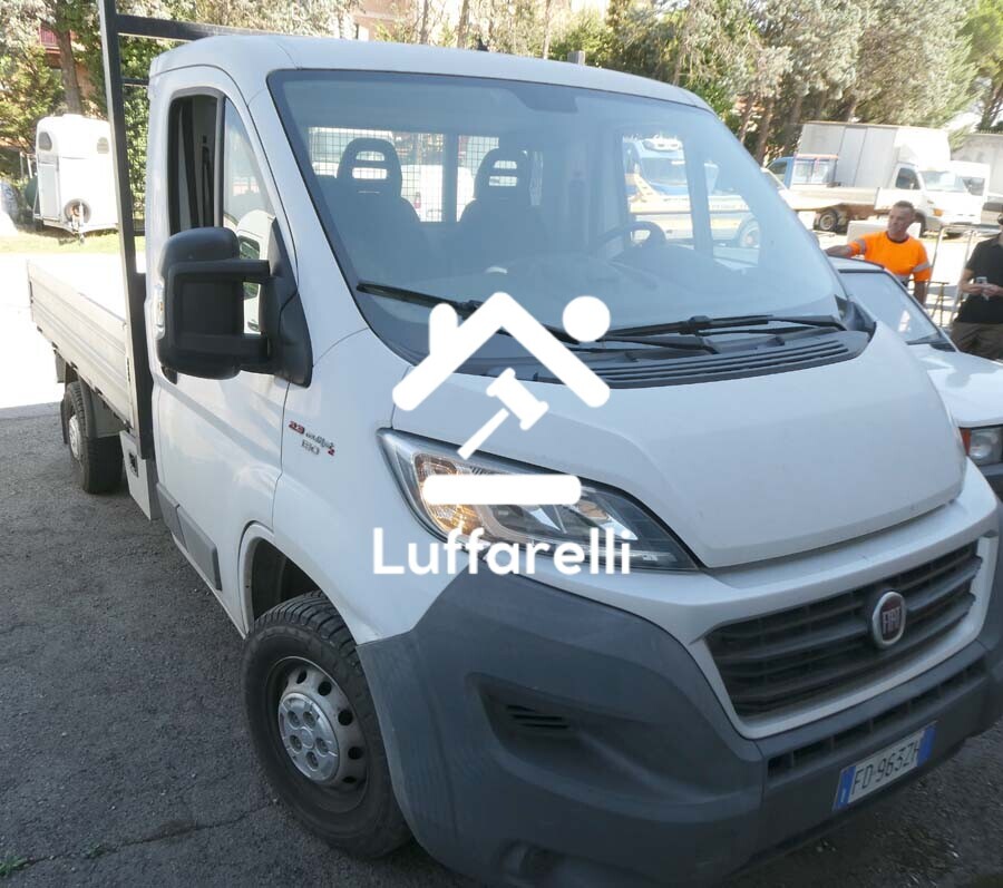 Automezzi Commerciali – Lotto 3) Autocarro Fiat Ducato targato FD 963 ZH immatricolato… — foto 2