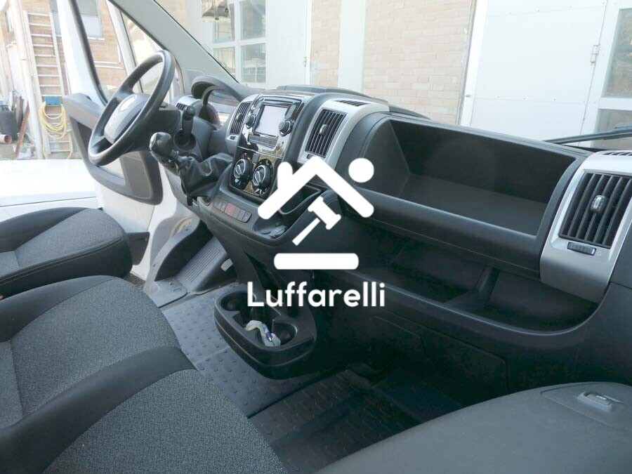 Automezzi Commerciali – Lotto 3) Autocarro Fiat Ducato targato FD 963 ZH immatricolato… — foto 5