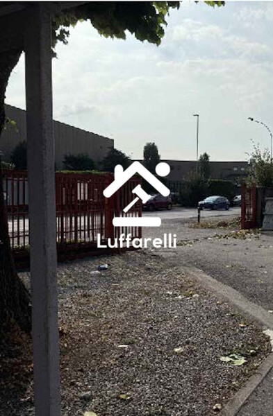 NEGOZIO O LOCALE COMMERCIALE VIALE DELLE INDUSTRIE - SETTALA — foto 4