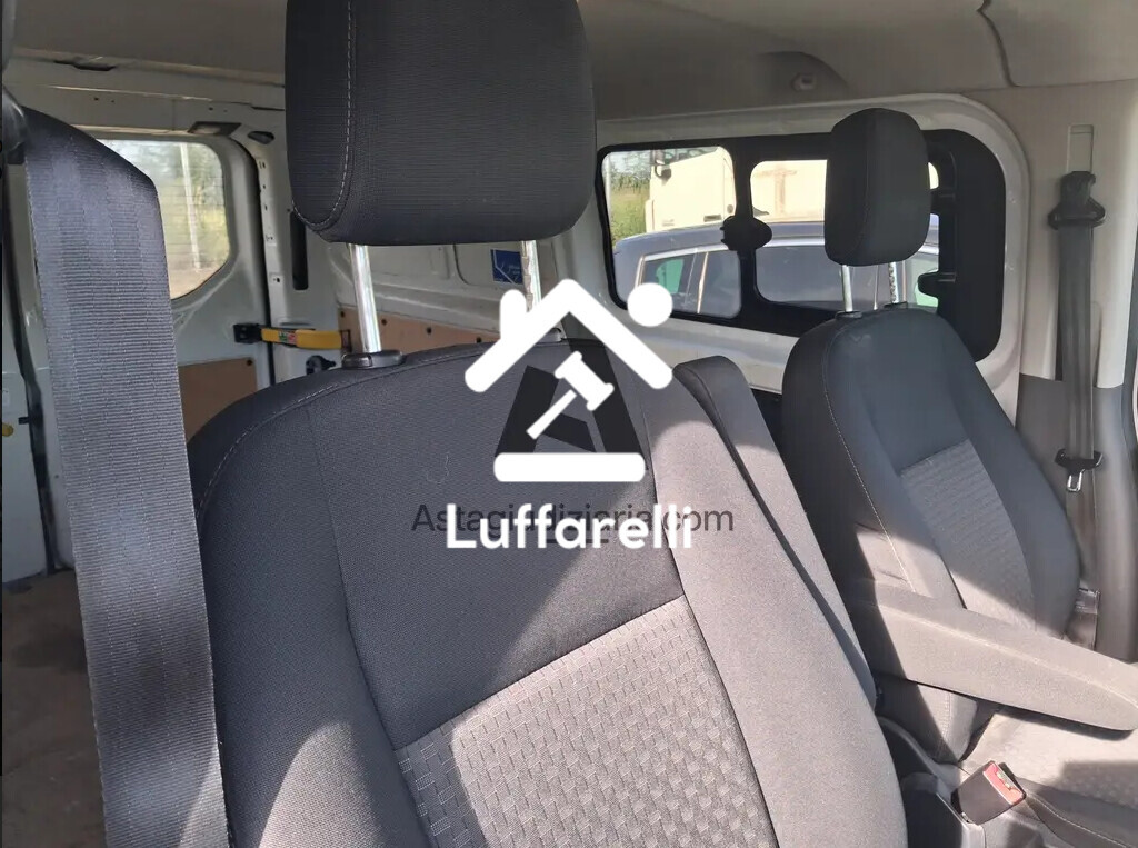 Automezzi Commerciali – AUTOCARRO TRASPORTO COSE USO PROPRIO, MARCA FORD, MODELLO… — foto 7