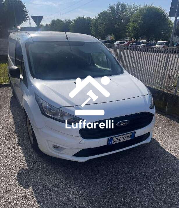 Attrezzature Varie – Il lotto comprende attrezzature e arredi vari: mobili e… — foto 4