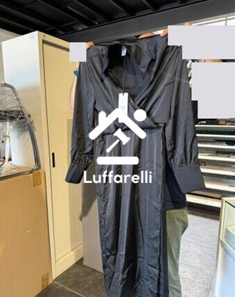 Abbigliamento E Calzature – Il lotto comprende circa 29 pezzi di abbigliamento donna, tra… — foto 6