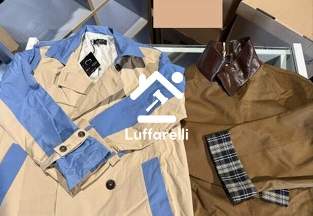 Abbigliamento E Calzature – Il lotto comprende circa 47 pezzi di abbigliamento donna, tra… — foto 3
