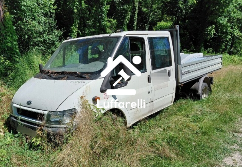 Automezzi Commerciali – Il lotto comprende due automezzi commerciali: un Fiat Ducato con… — foto 3