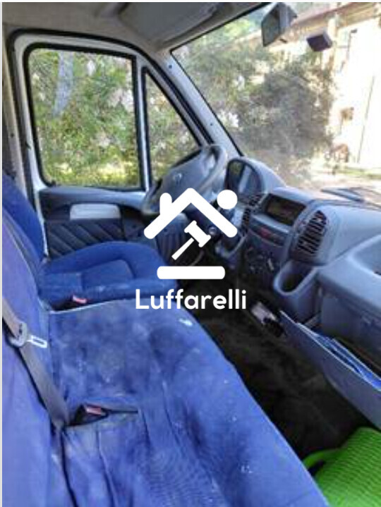 Automezzi Commerciali – Il lotto comprende due automezzi commerciali: un Fiat Ducato con… — foto 5