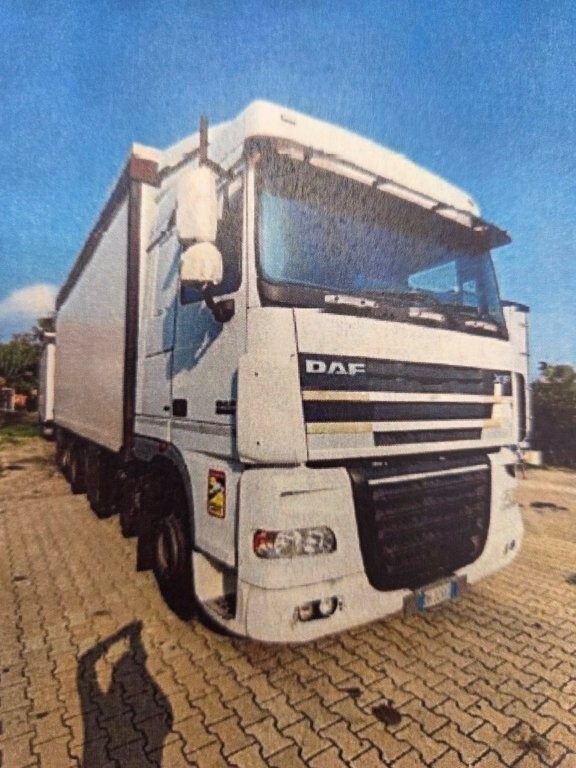 Automezzi Commerciali – Il lotto comprende una motrice DAF modello XF105.460, anno 2007… — foto 2