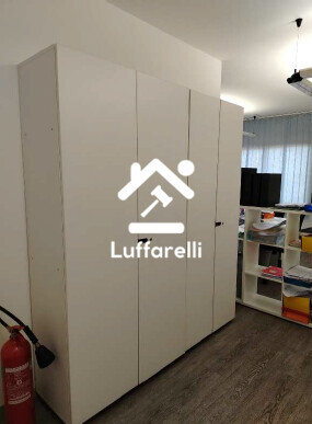 Bene Generico – - arredi ufficio - macchine attrezzature ufficio — foto 8