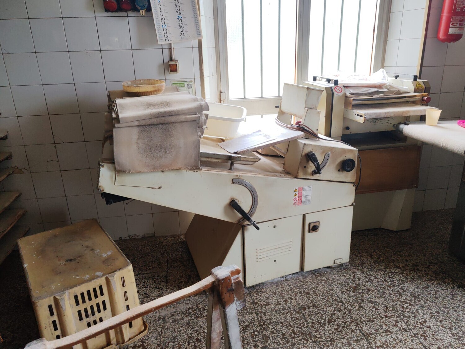 Attrezzature Varie – 0001) N.1 IMPASTATRICE INDUSTRIALE DA CIRCA 200 LITRI PRIVA DI… — foto 3