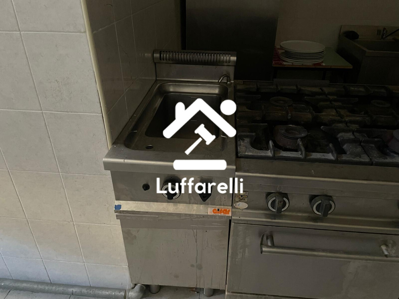 Commercio Al Dettaglio, Ristorazione E Industria Alberghiera – Il lotto comprende arredi e attrezzature per birreria/ristorante. — foto 6