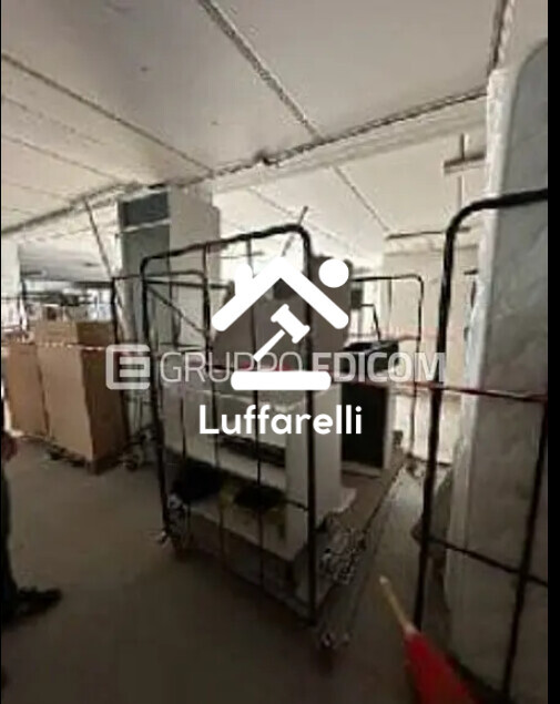 Mobili Da Casa E Varie – Il lotto comprende una composizione da cucina di marca Diesis… — foto 2