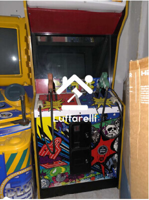Computer E Attrezzatura Informatica – Il lotto comprende n. 2 cabinati arcade a marchio Namco, a… — foto 2