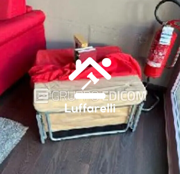 Mobili Da Casa E Varie – Il lotto comprende una composizione di arredo per zona living… — foto 2