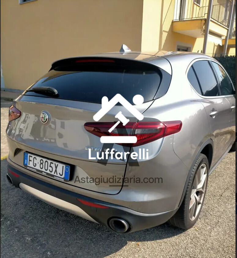 Autovetture – Il lotto comprende un'autovettura Alfa Romeo Stelvio… — foto 4