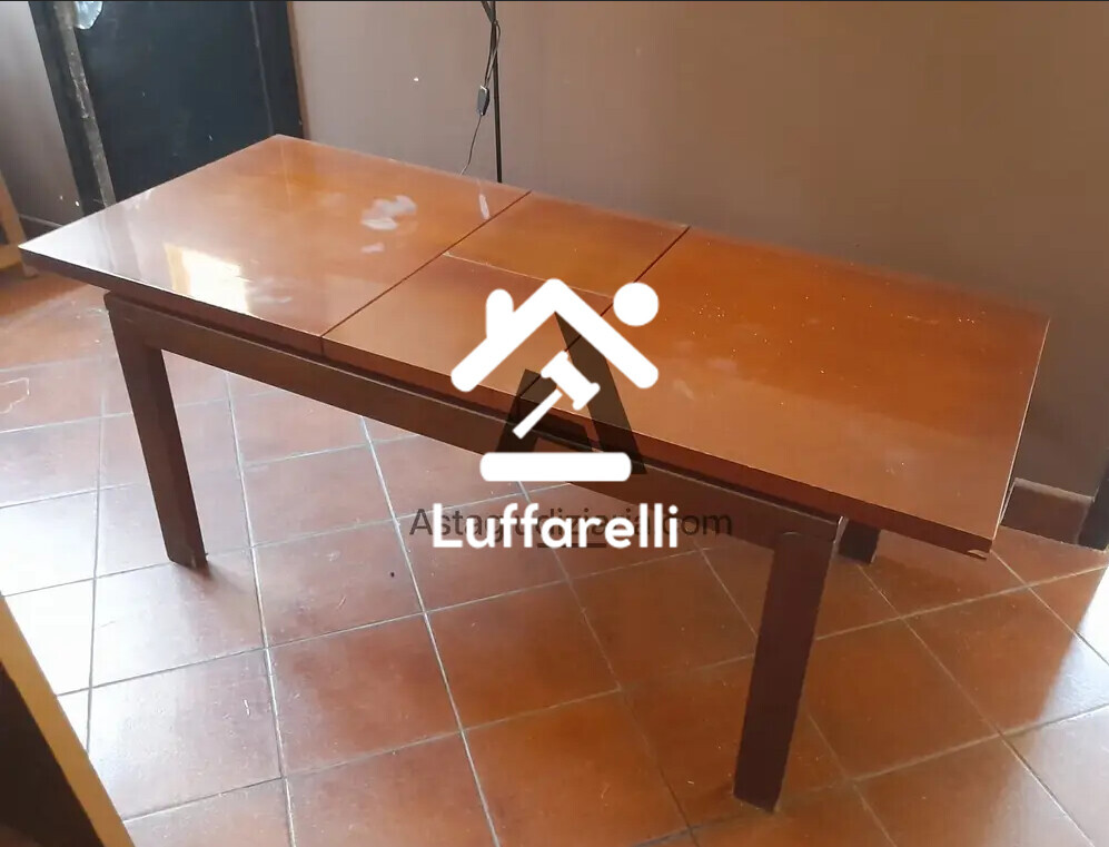 Attrezzature Varie – Il lotto unico comprende attrezzature e arredi per attività di… — foto 6