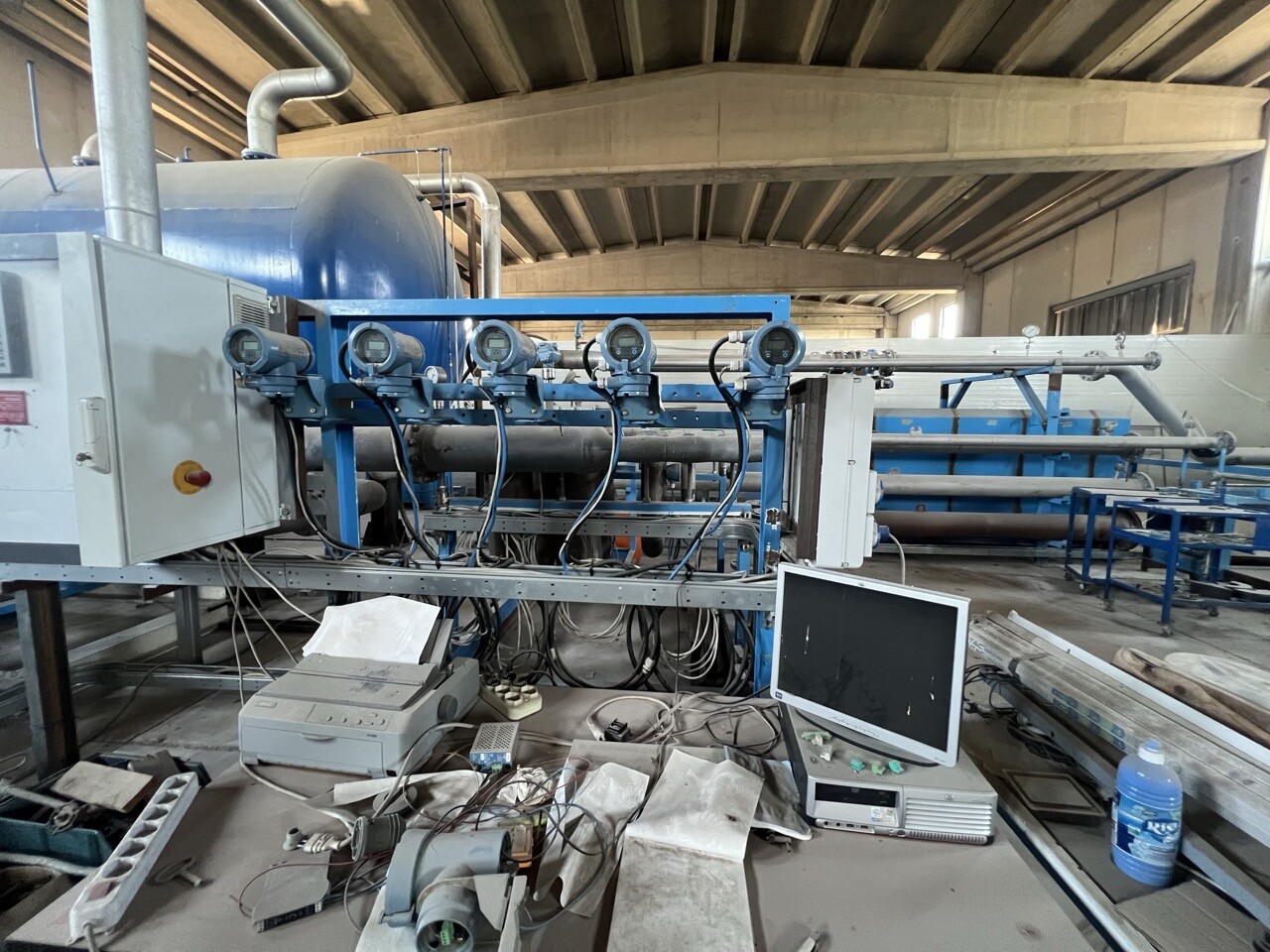 Attrezzature Industriali – Il lotto comprende un macchinario industriale, qualificato come… — foto 7