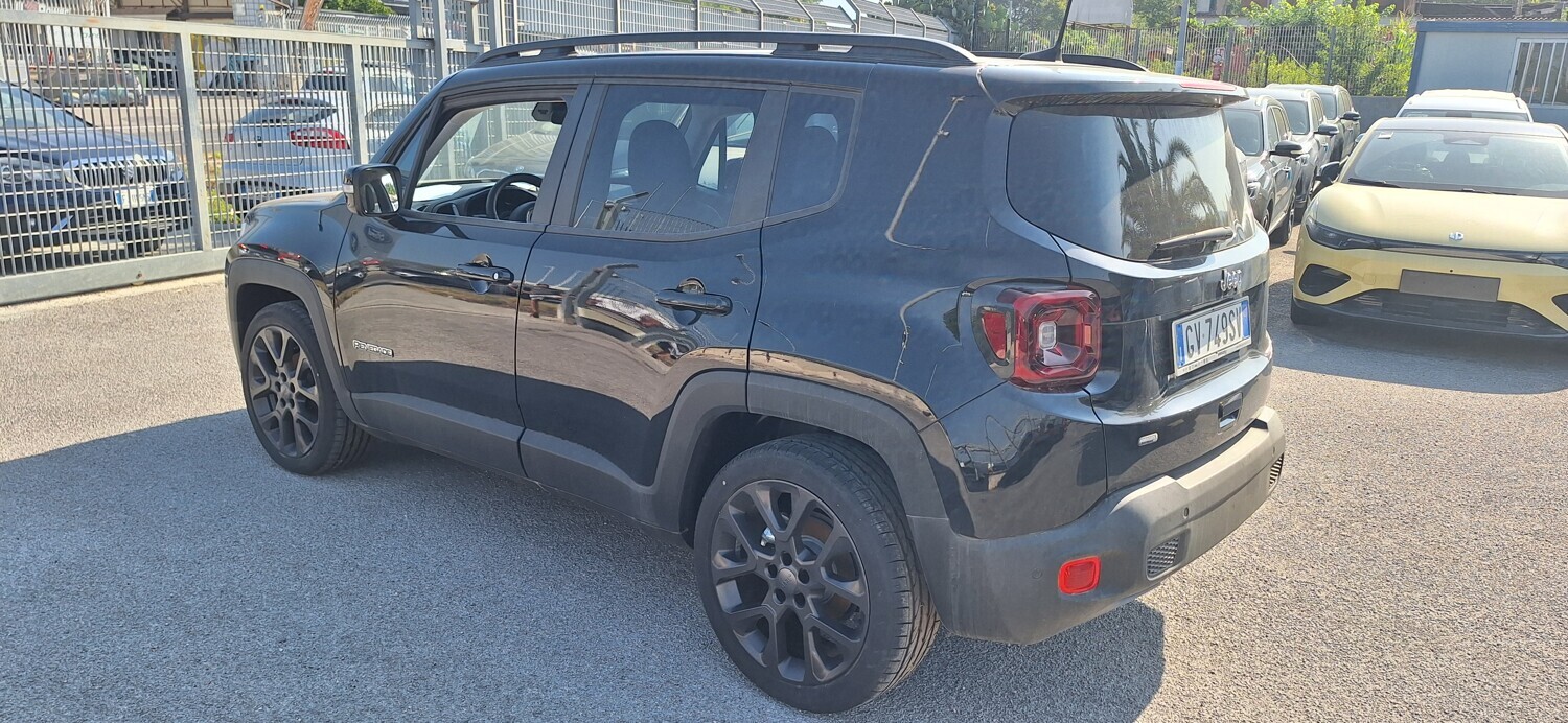 Veicoli – Il lotto comprende un veicolo Jeep Renegade MY23 Limited 1.6… — foto 3