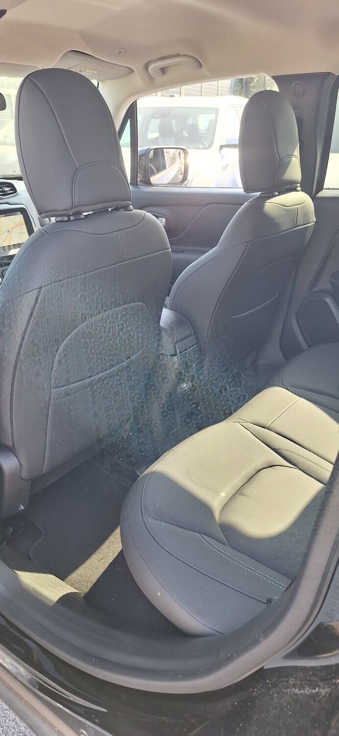 Veicoli – Il lotto comprende un veicolo Jeep Renegade MY23 Limited 1.6… — foto 7