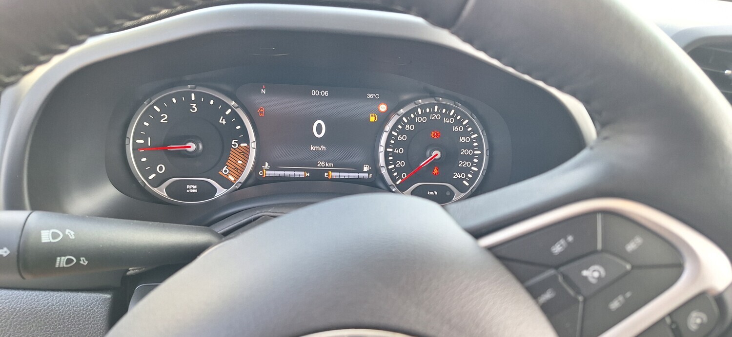 Veicoli – Il lotto comprende un veicolo Jeep Renegade MY23 Limited 1.6… — foto 5