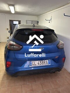 Autovetture – Il lotto comprende un'autovettura Ford Puma 1.5, anno 2022, con… — foto 3