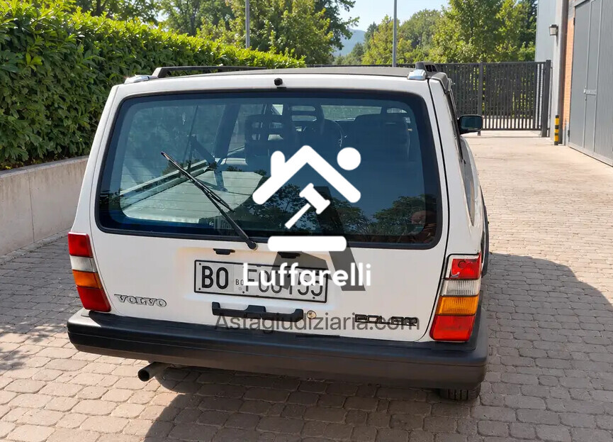 Autovetture – Il lotto comprende un'autovettura Volvo Polar, immatricolata nel… — foto 3