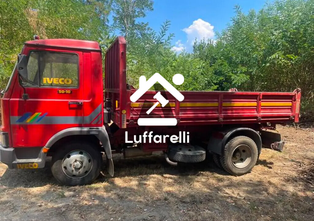 Automezzi Commerciali – Il lotto è costituito da un veicolo commerciale Iveco modello… — foto 2