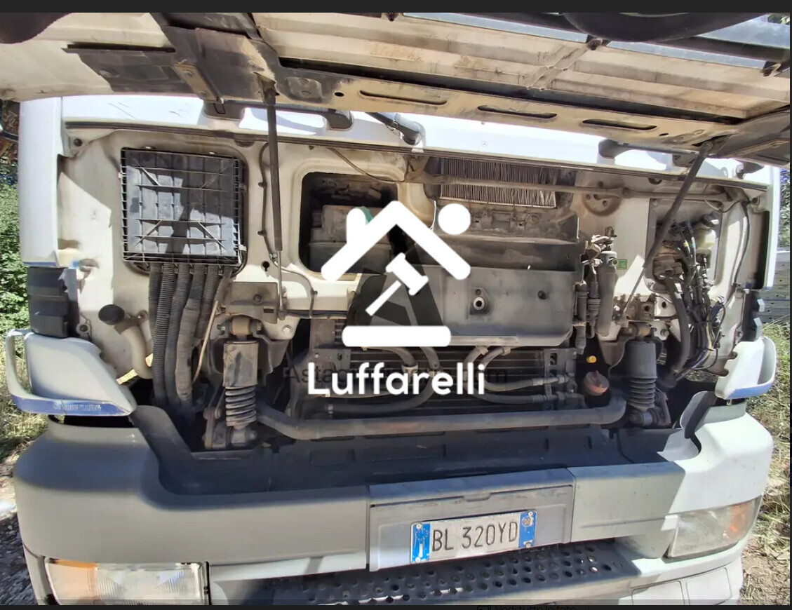 Automezzi Commerciali – Il lotto comprende un autocarro Mercedes Actros, targato, con… — foto 6