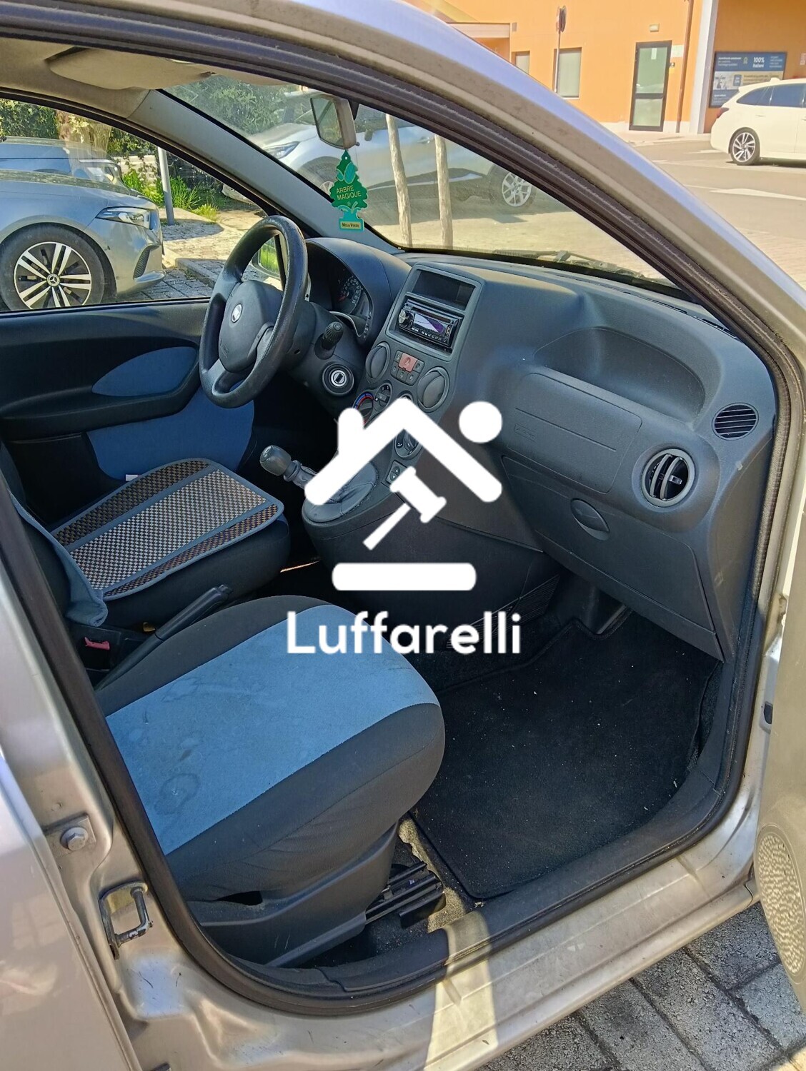 Autovetture – Autovettura targata DT179BP modello FIAT PANDA GROUP AUTOMOBILES… — foto 4